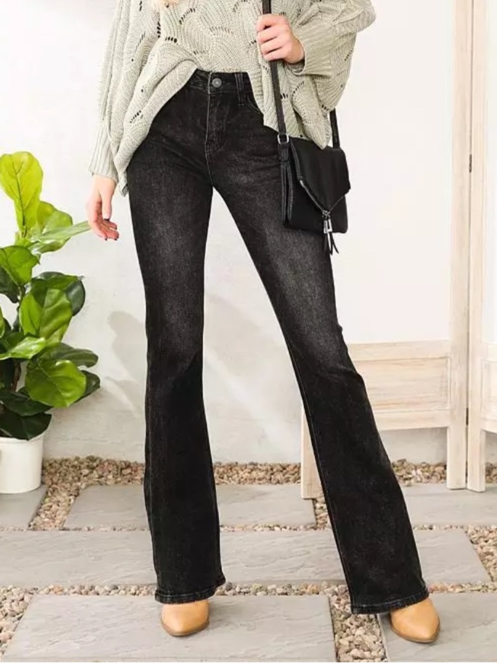 VERVET Black Distressed High Rise Flare Wide Leg Stretch Denim Jeans Women’s  30